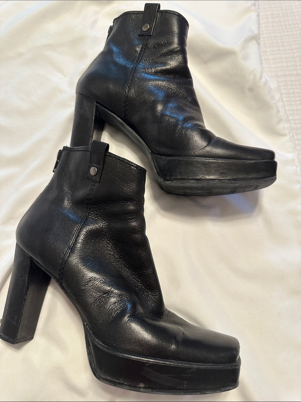 Stuart Weitzman Women’s Black Leather Platform Ankle Boots